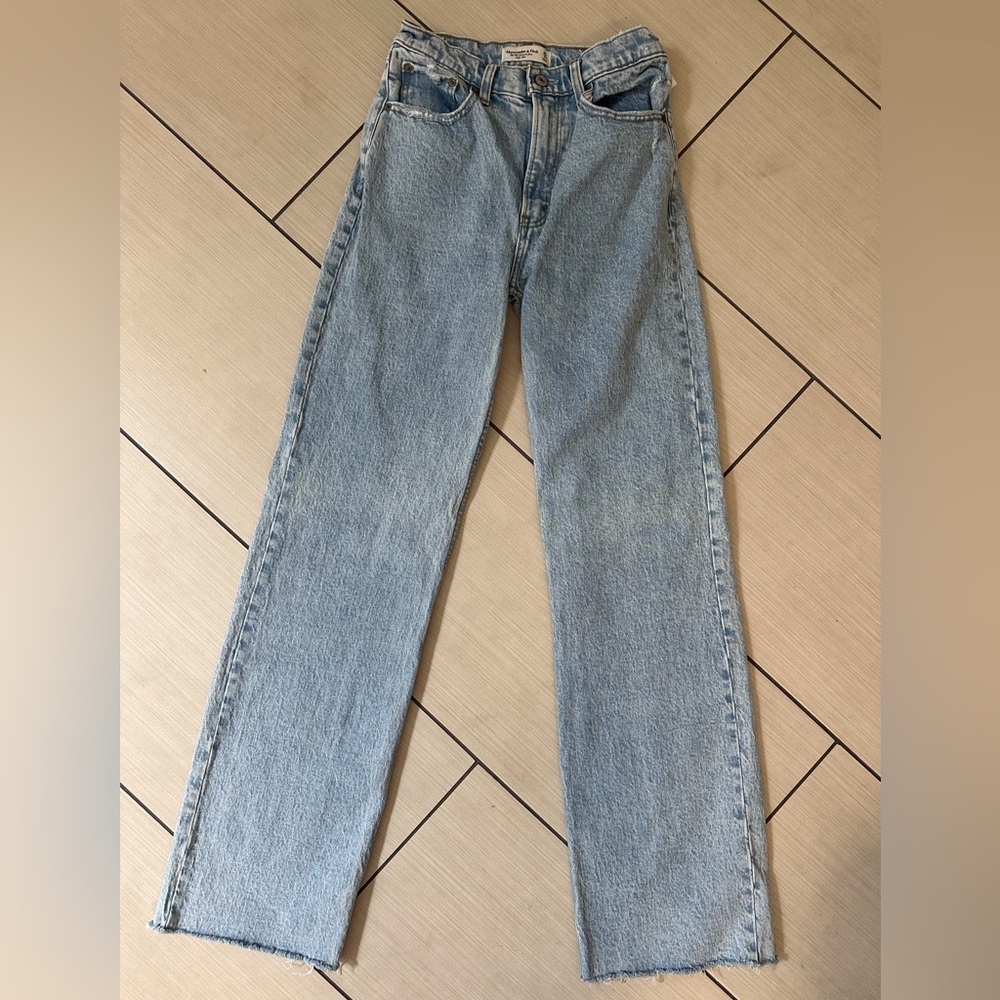 Abercrombie jeans
